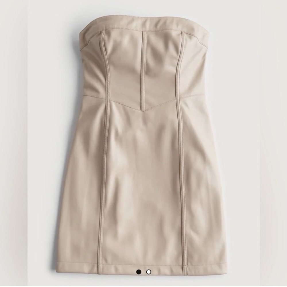 Social Tourist La Ca by Hollister Faux Leather Cream Strapless Dress Small